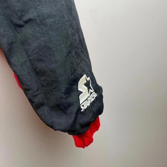 90s Vintage NCAA Starter University Of Indiana Hoosiers  Puffer Jacket Size XL - Picture 5 of 7